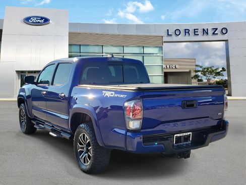 Used 2022 Toyota Tacoma TRD Sport image 7