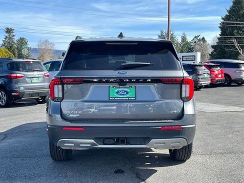 New 2026 Ford Explorer Active w/ Active Comfort Package image 4