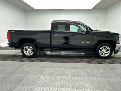 Certified 2018 Chevrolet Silverado 1500 LT w/ All Star Edition image 8
