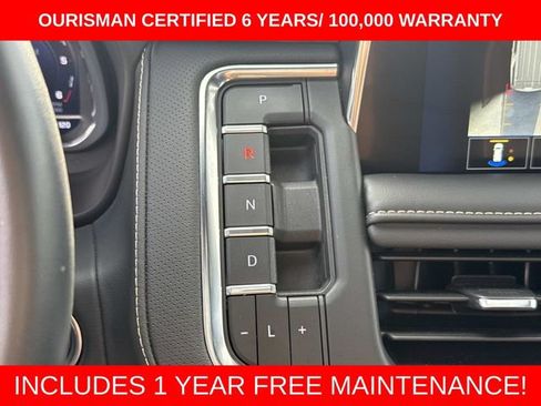 Used 2023 Chevrolet Tahoe Premier w/ Premium Package AWD/4WD image 28
