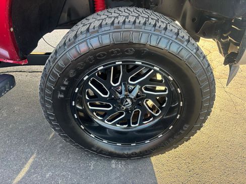 Used 2016 Ford F250 Lariat w/ Chrome Package image 16