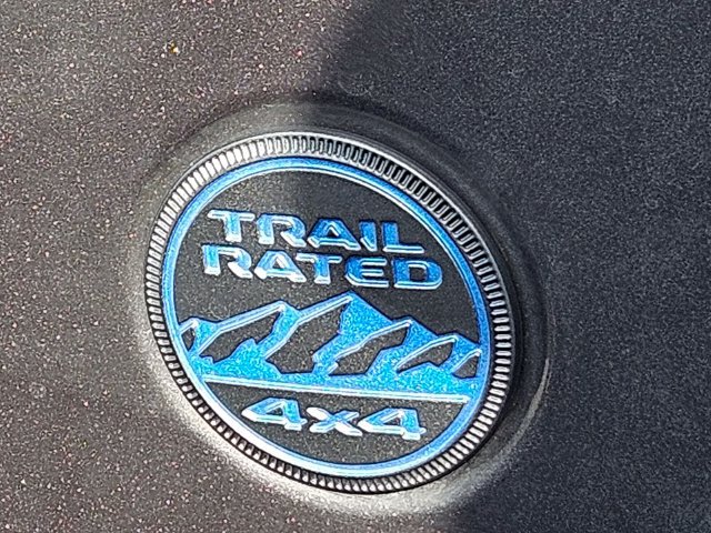 Used 2024 Jeep Wrangler Unlimited AWD/4WD image 14