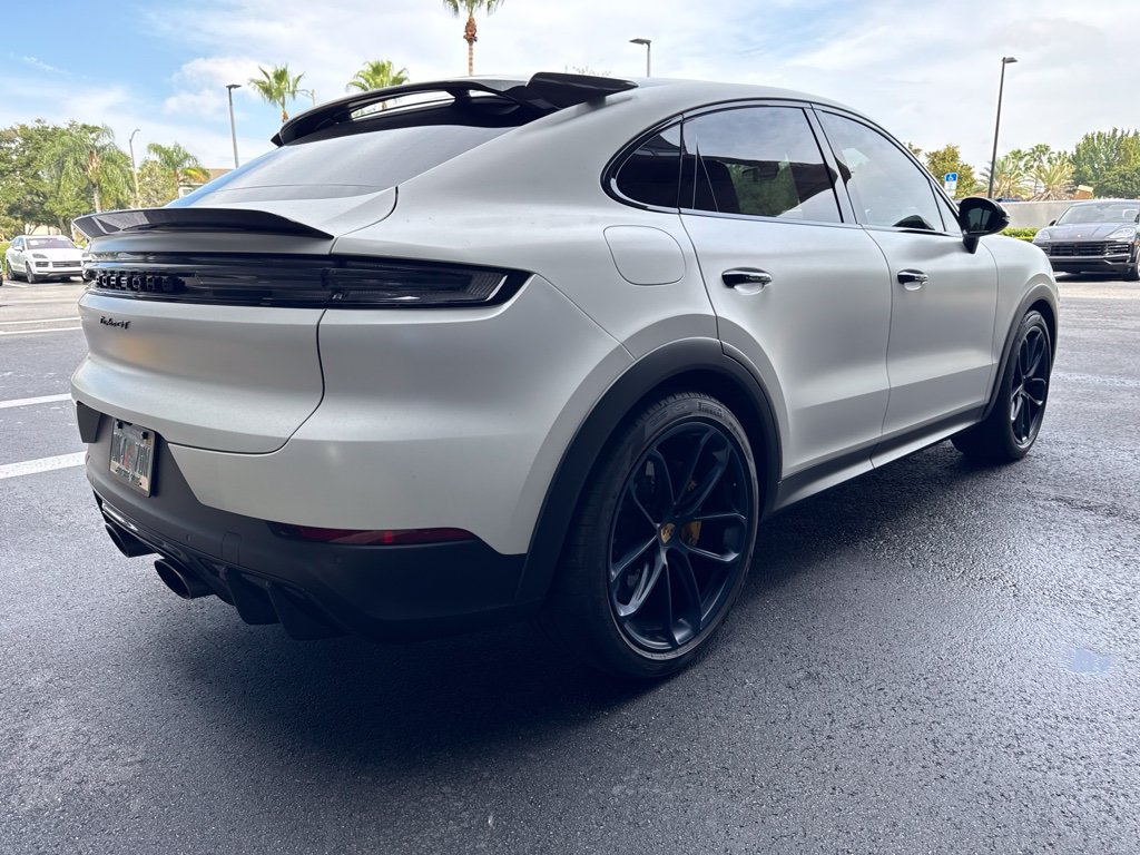Certified 2024 Porsche Cayenne Turbo GT AWD/4WD image 3
