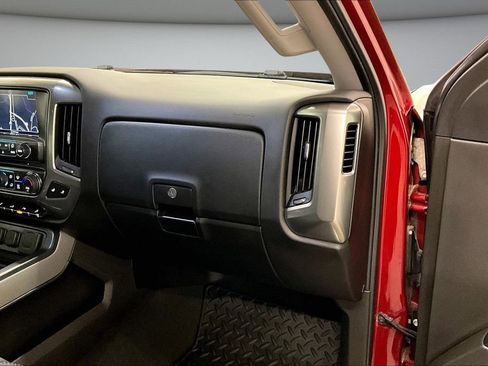 Used 2018 Chevrolet Silverado 1500 LT w/ All Star Edition AWD/4WD image 27
