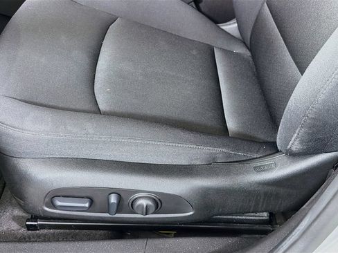 Used 2024 Chevrolet Malibu LT FWD image 23