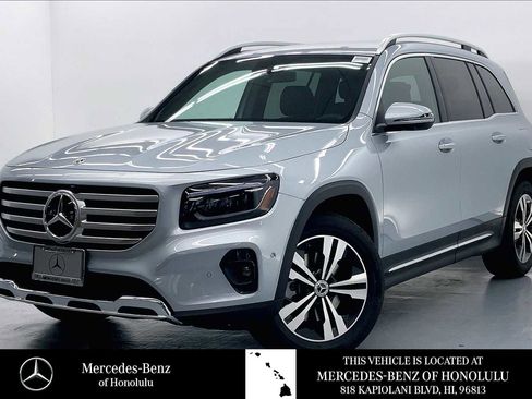 Used 2026 Mercedes-Benz GLB 250 image 1
