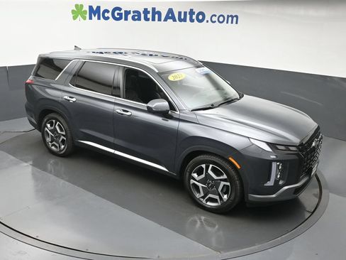 Used 2023 Hyundai Palisade Limited AWD/4WD image 3
