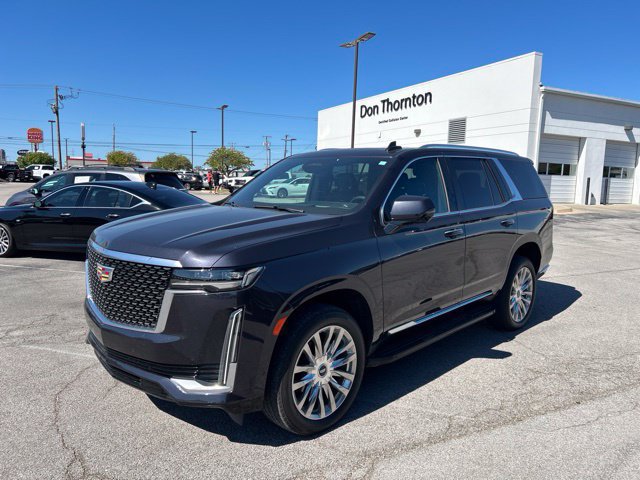 Used 2022 Cadillac Escalade Premium Luxury AWD/4WD image 2