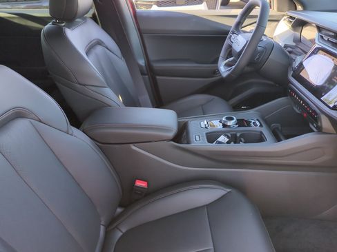 New 2026 Jeep Cherokee Limited AWD/4WD image 19