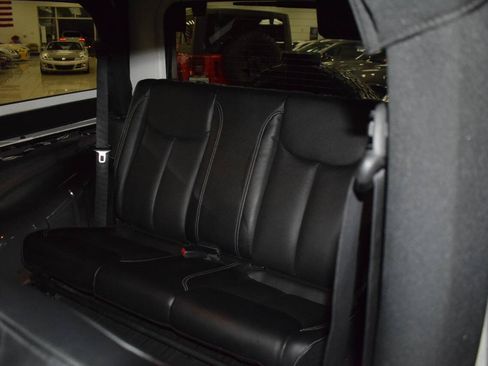 Used 2017 Jeep Wrangler Rubicon AWD/4WD image 26