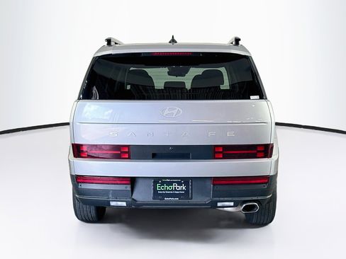 Used 2024 Hyundai Santa Fe SEL FWD image 7