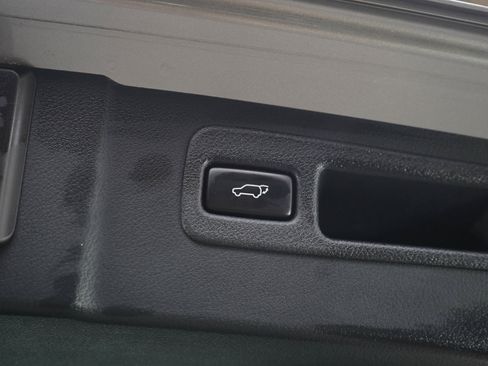 Used 2015 Lexus NX 200t AWD w/ Premium Package image 11