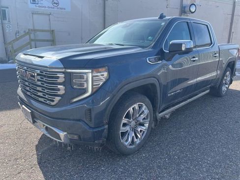Used 2023 GMC Sierra 1500 Denali w/ Denali Reserve Package image 14