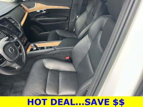 Used 2023 Volvo XC90 B6 Plus w/ Protection Package Premier AWD/4WD image 18