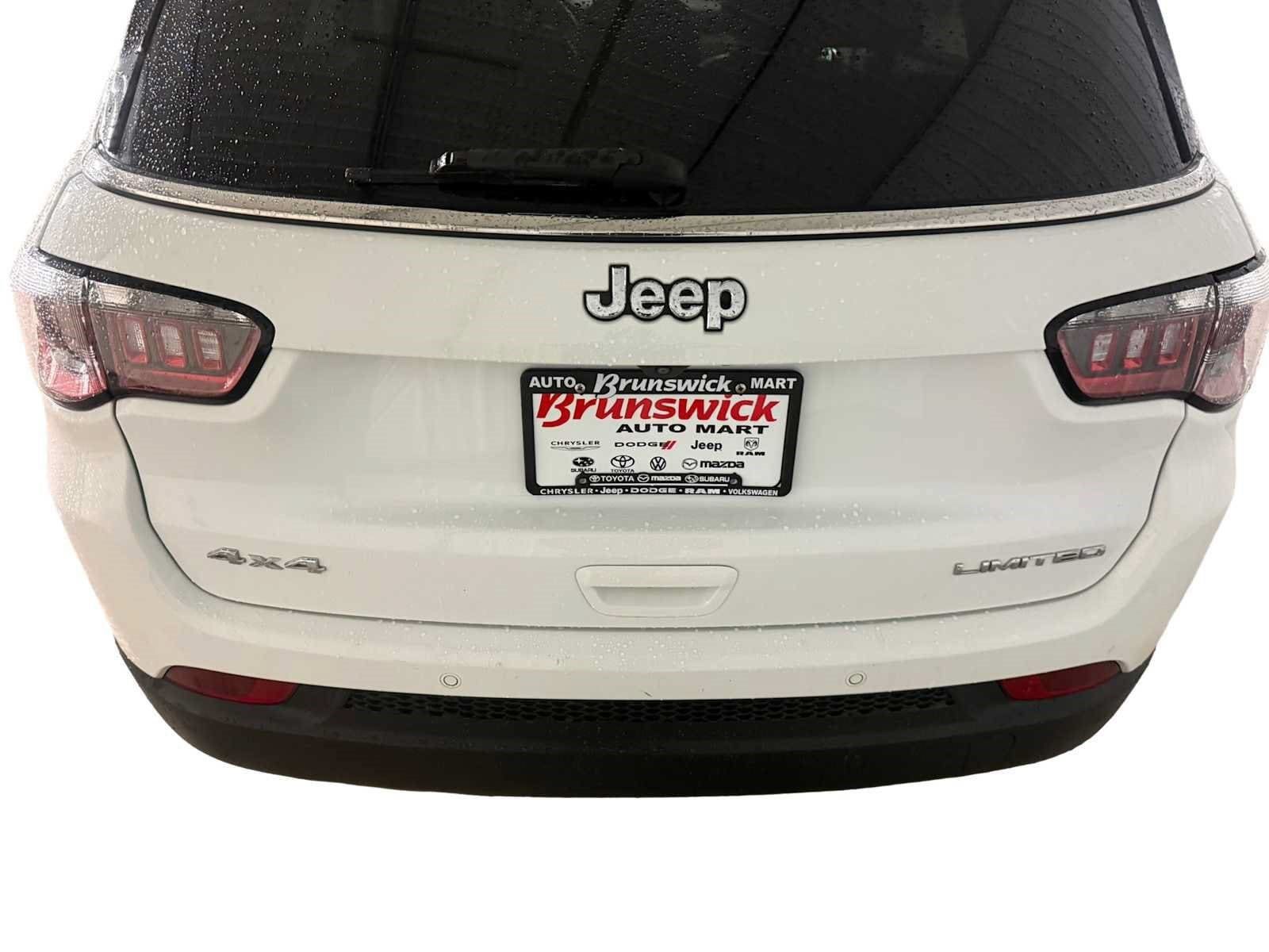 Used 2023 Jeep Compass Limited AWD/4WD image 15