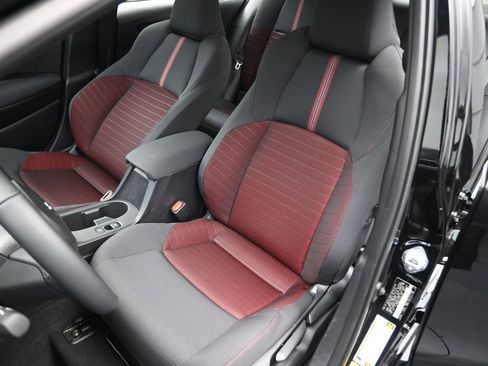 Used 2026 Toyota Corolla SE image 10