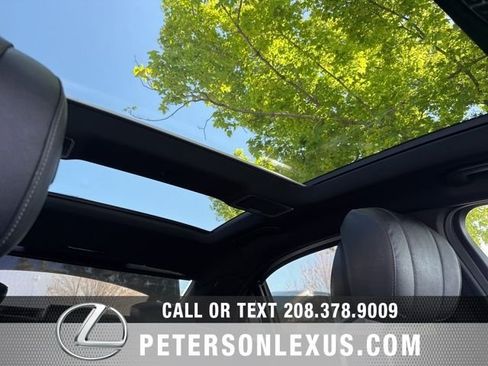 Used 2014 Mercedes-Benz S 550 Sedan image 15