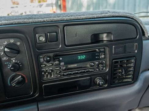 Used 1997 Dodge Ram 3500 Truck 4x4 Club Cab image 26