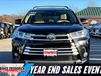 Used 2017 Toyota Highlander XLE video 2