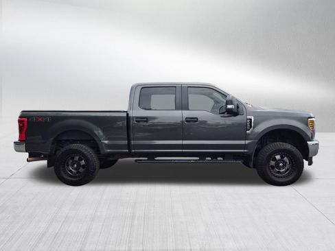 Used 2018 Ford F250 XL w/ STX Appearance Package AWD/4WD image 6
