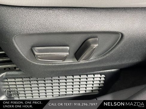 Used 2023 Toyota Sienna LE image 20