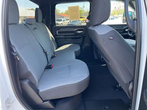 Used 2024 RAM 2500 Big Horn w/ Off Road Package AWD/4WD image 17
