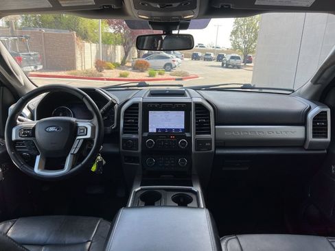 Used 2020 Ford F350 Lariat w/ Chrome Package AWD/4WD image 21