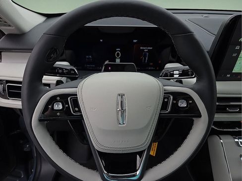 New 2026 Lincoln Aviator Reserve image 24