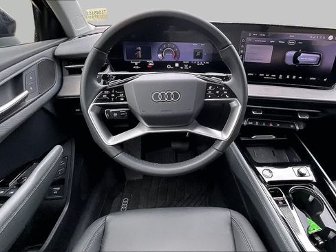 Used 2026 Audi Q3 quattro 2.0T AWD/4WD image 6