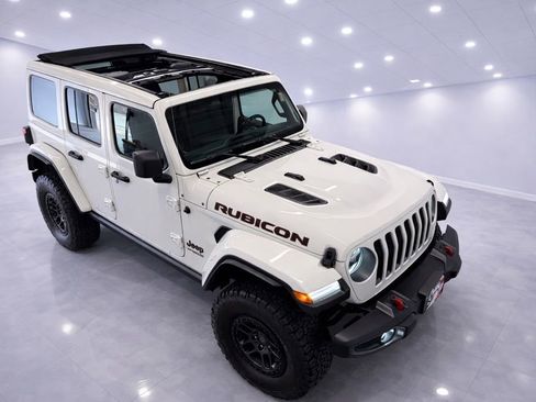 Used 2021 Jeep Wrangler Unlimited Rubicon w/ Xtreme Recon 35" Tire Package AWD/4WD image 6