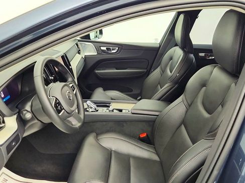 Used 2025 Volvo XC60 B5 Ultra w/ Protection Package Premier AWD/4WD image 20