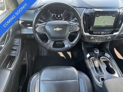 Used 2019 Chevrolet Traverse LT w/ LT Premium Package AWD/4WD image 11