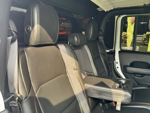 Used 2020 Jeep Gladiator Rubicon image 59