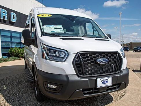 New 2025 Ford Transit 350 XL image 7