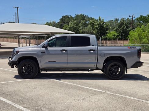 Used 2019 Toyota Tundra SR5 w/ SR5 Upgrade Package AWD/4WD image 6