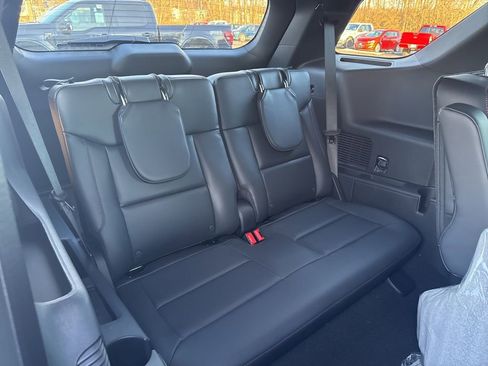 New 2026 Ford Explorer ST AWD/4WD image 13