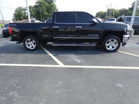 Used 2016 Chevrolet Silverado 1500 LTZ w/ Sport Package AWD/4WD image 4