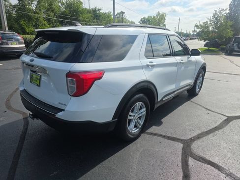 Used 2021 Ford Explorer XLT w/ Class III Trailer Tow Package AWD/4WD image 9