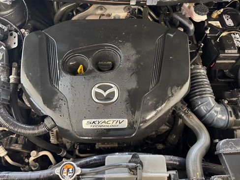 Used 2017 MAZDA CX-9 Signature AWD/4WD image 8