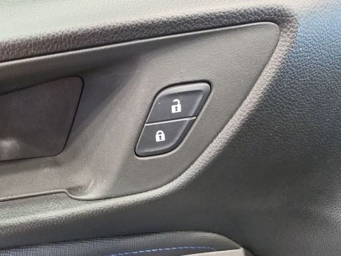Used 2024 Buick Envista Sport Touring w/ Convenience I Package FWD image 19