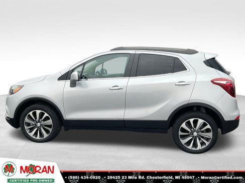 Used 2022 Buick Encore Preferred w/ Safety Package image 3