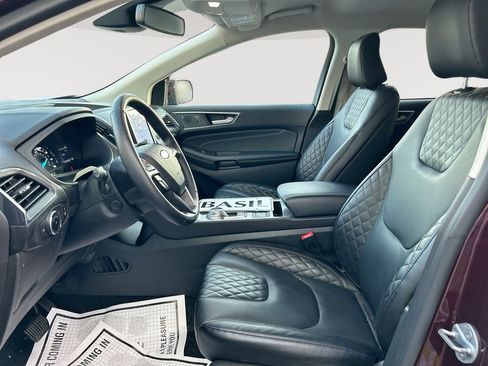 Used 2023 Ford Edge Titanium w/ Equipment Group 301A AWD/4WD image 22