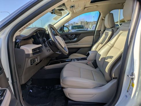 Used 2024 Lincoln Corsair Grand Touring w/ Equipment Group 301A image 15