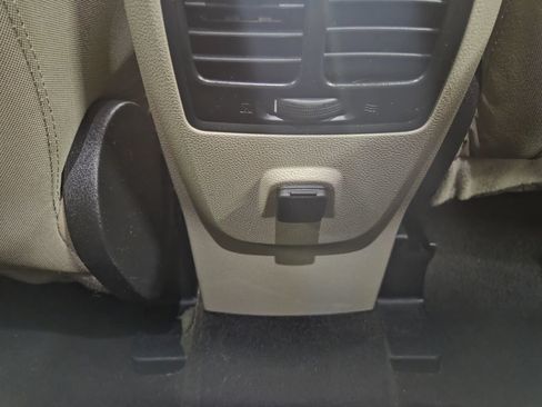 Used 2018 Ford Escape SE FWD image 33