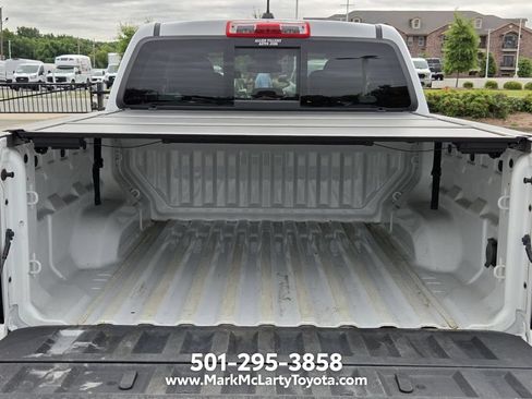 Used 2023 GMC Canyon AT4 AWD/4WD image 13