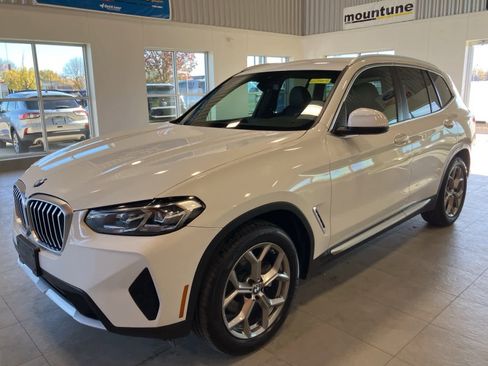 Used 2022 BMW X3 xDrive30i image 1