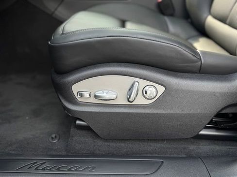 New 2026 Porsche Macan AWD/4WD image 16