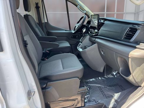 Used 2024 Ford Transit 350 XLT RWD image 18