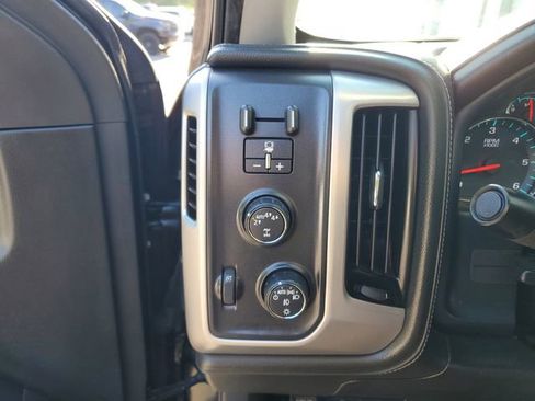 Used 2018 GMC Sierra 1500 SLT w/ SLT Premium Package image 30