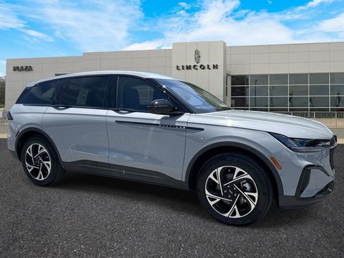 New 2026 Lincoln Nautilus Premier w/ Jet Appearance Package AWD/4WD image 1